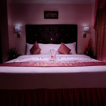 Sps Kings Way Otel Thiruvananthapuram Dış mekan fotoğraf