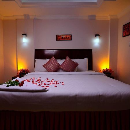 Sps Kings Way Otel Thiruvananthapuram Dış mekan fotoğraf