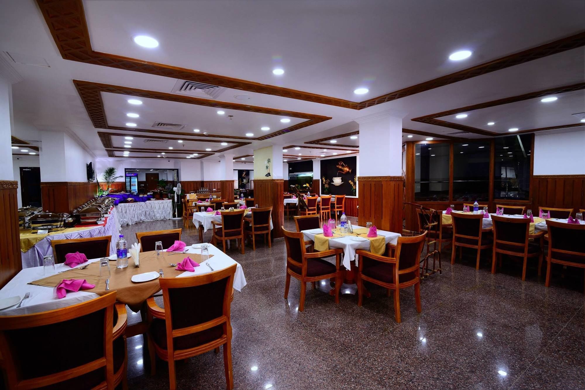 Sps Kings Way Otel Thiruvananthapuram Dış mekan fotoğraf